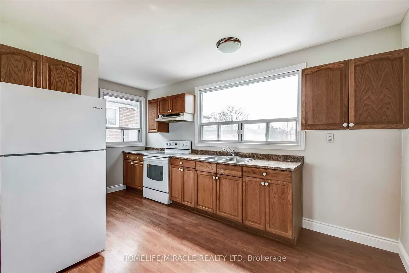 1064, Westmount, Lakeview, Mississauga