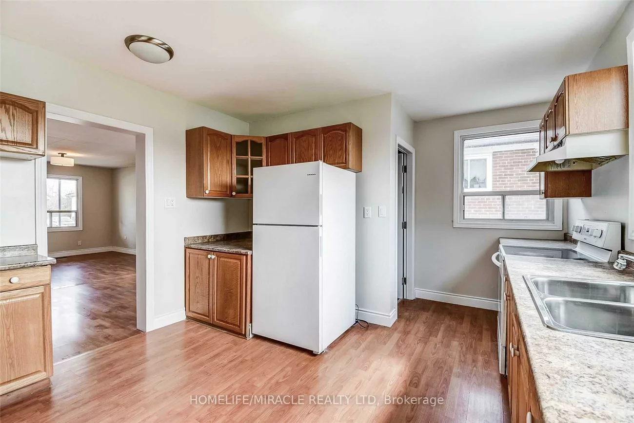 1064, Westmount, Lakeview, Mississauga