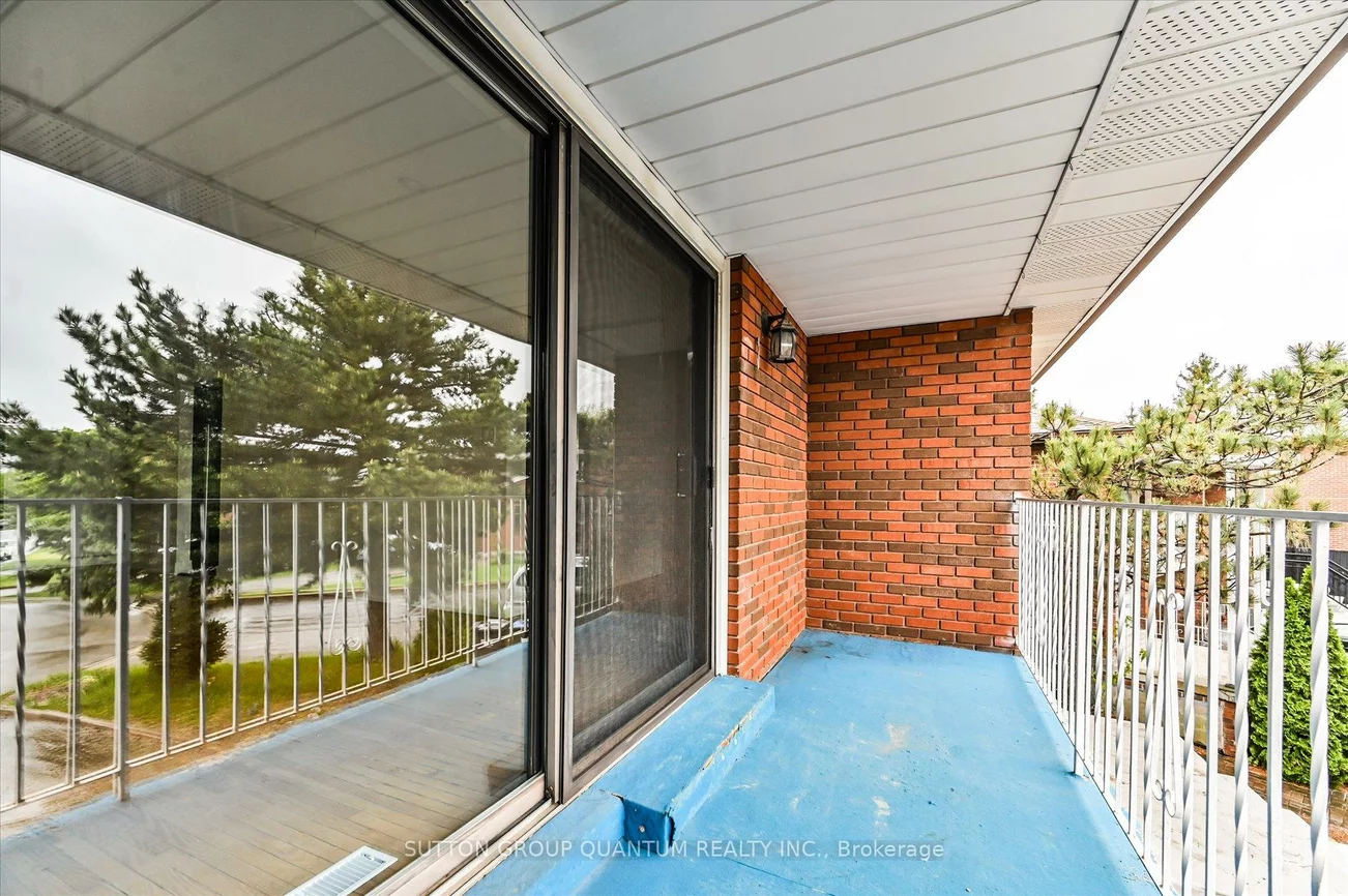 2619, Chisholm, Erindale, Mississauga