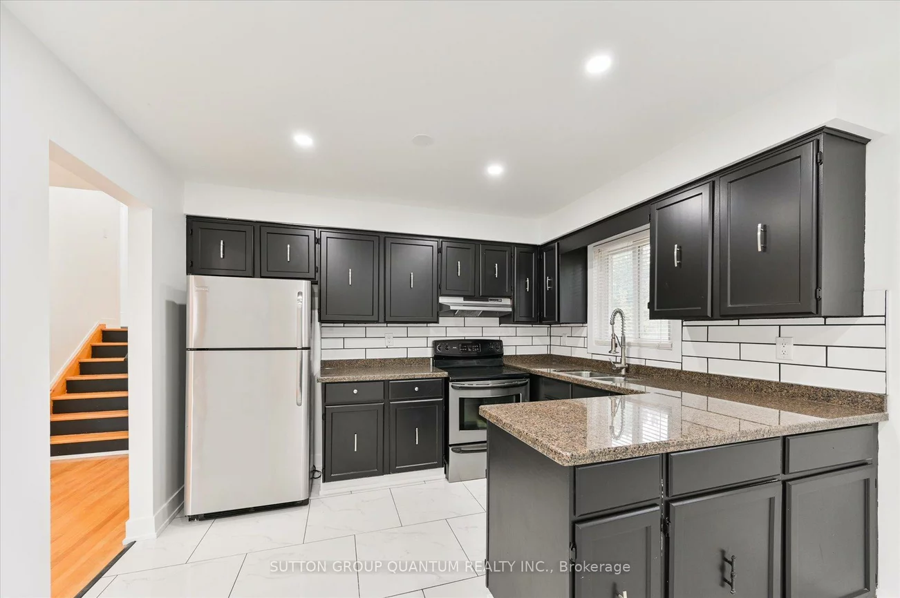 2619, Chisholm, Erindale, Mississauga