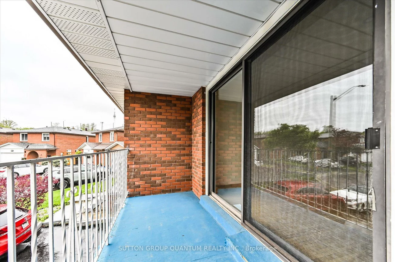2619, Chisholm, Erindale, Mississauga