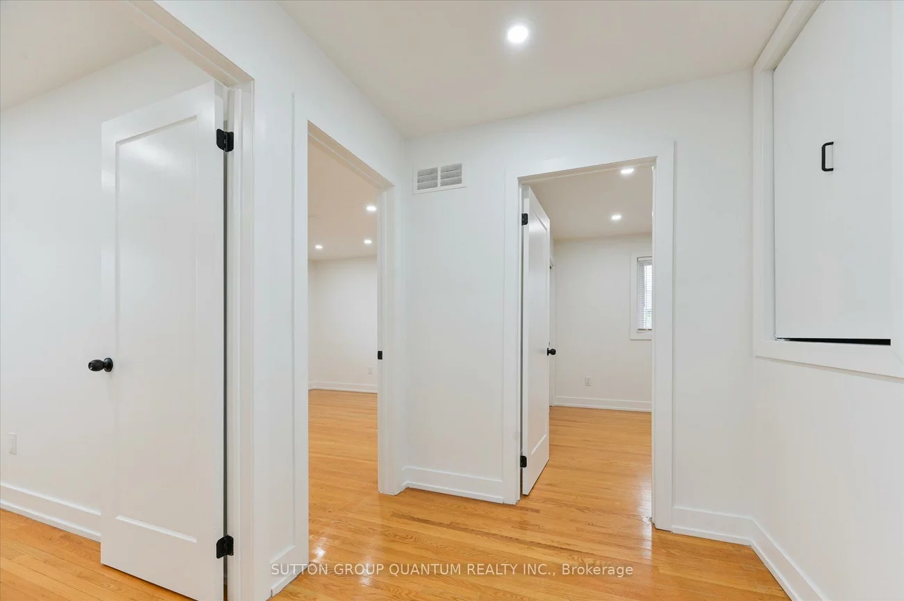2619, Chisholm, Erindale, Mississauga