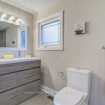 3017, Olympus, Meadowvale, Mississauga