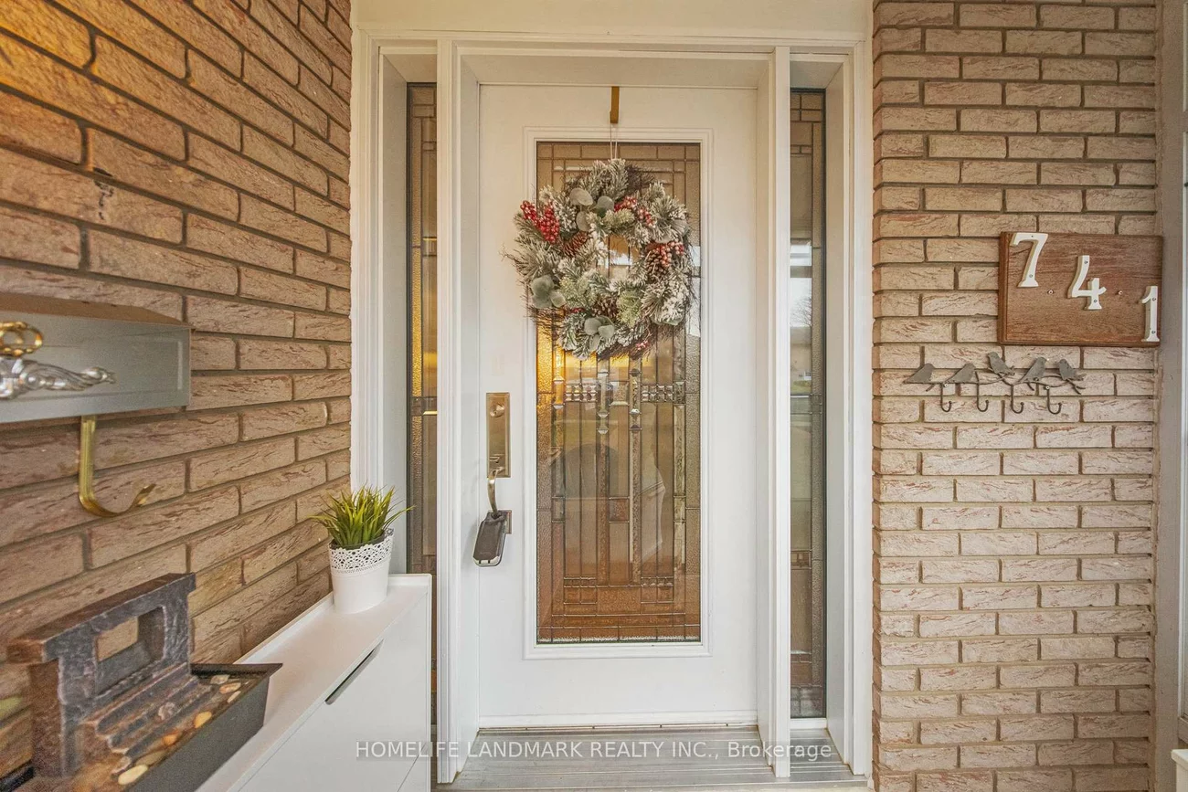 741, Eaglemount, Erindale, Mississauga