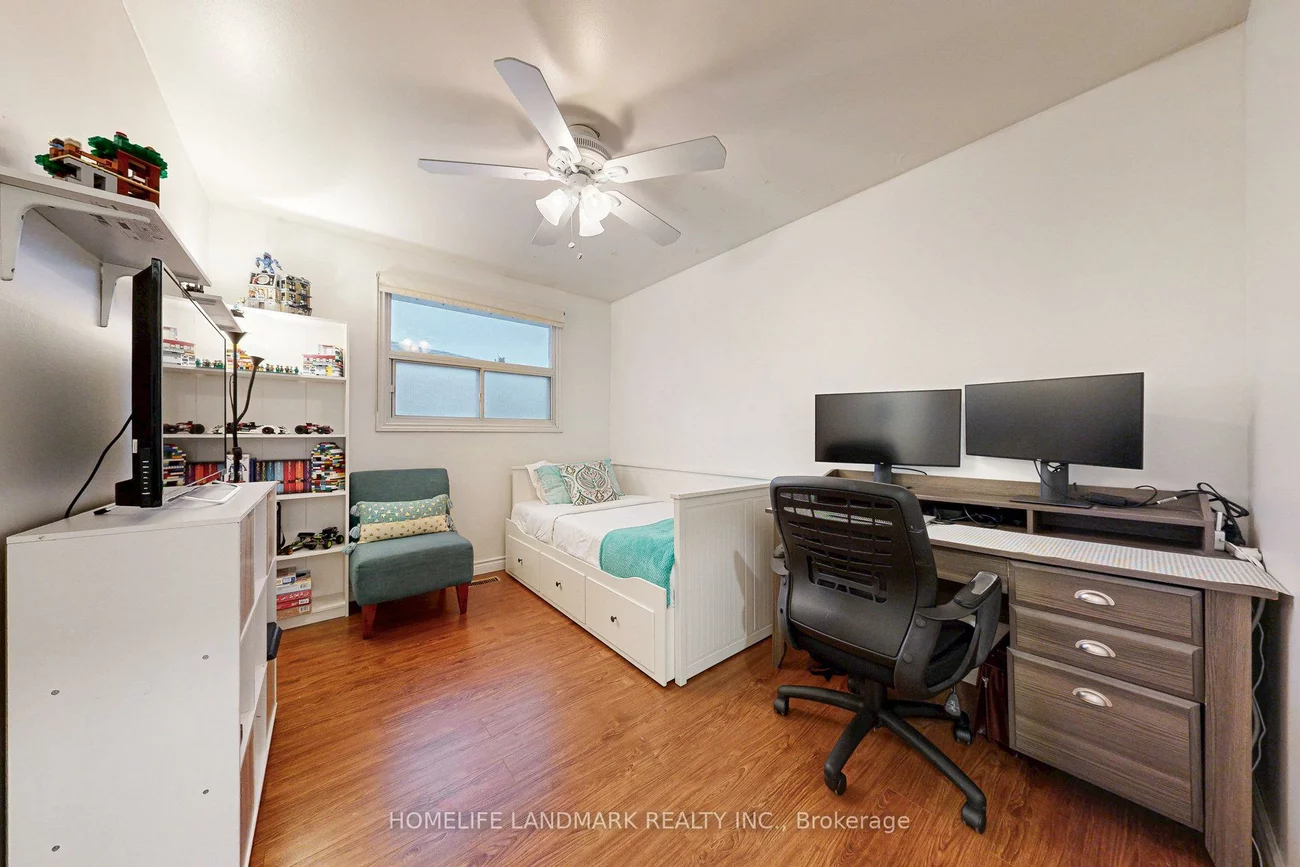 741, Eaglemount, Erindale, Mississauga
