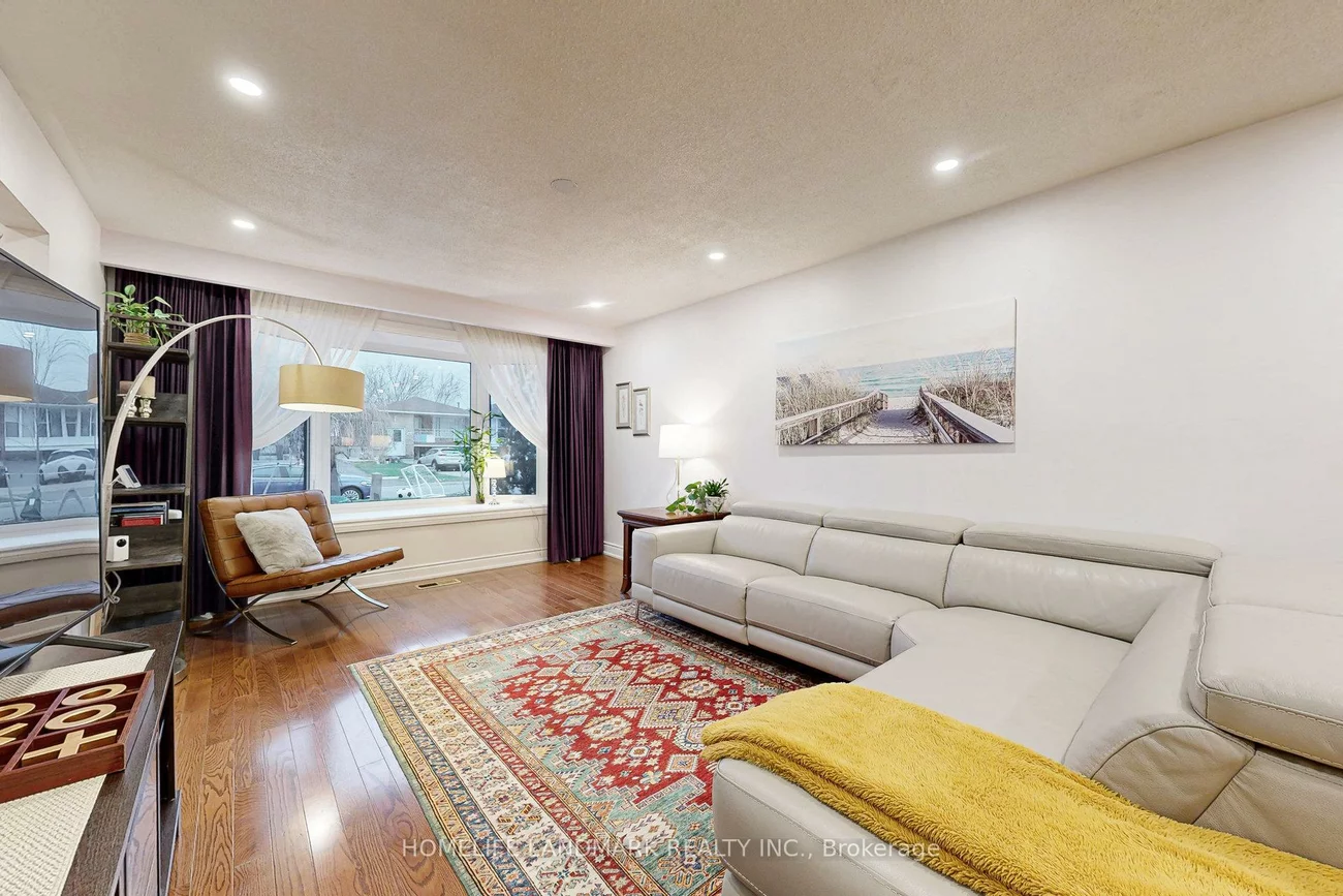 741, Eaglemount, Erindale, Mississauga