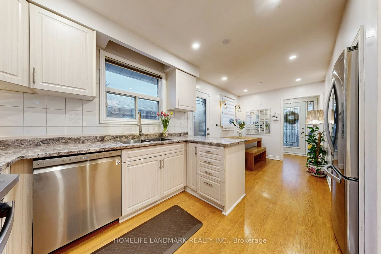 741, Eaglemount, Erindale, Mississauga
