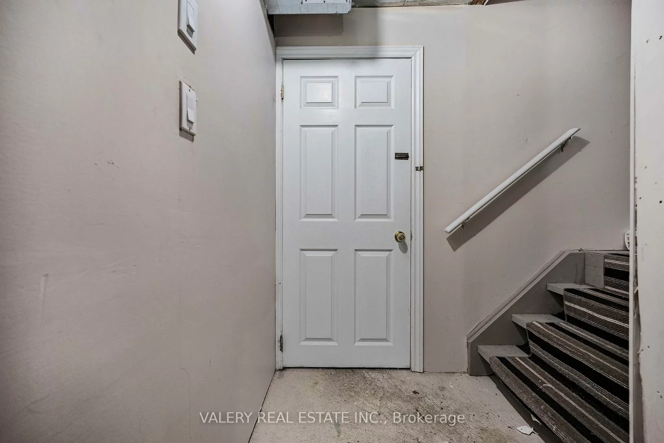 3916, Milkwood, Lisgar, Mississauga