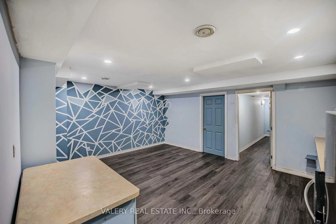 3916, Milkwood, Lisgar, Mississauga