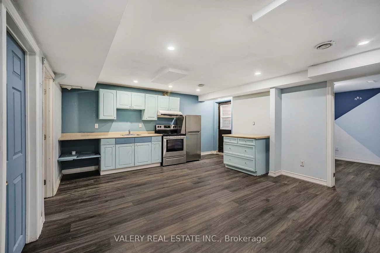 3916, Milkwood, Lisgar, Mississauga