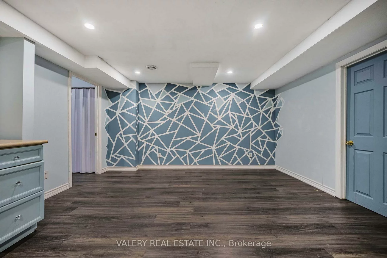 3916, Milkwood, Lisgar, Mississauga