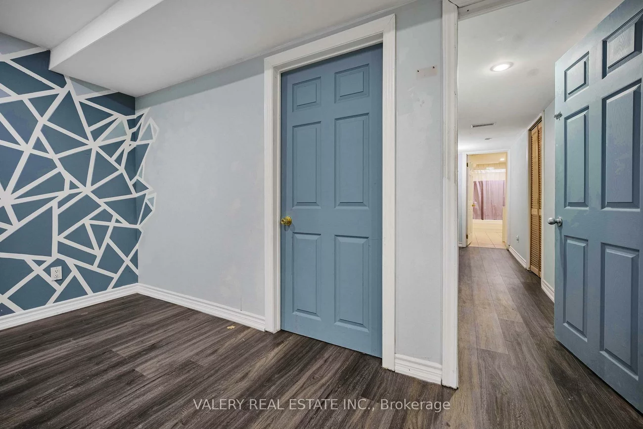 3916, Milkwood, Lisgar, Mississauga
