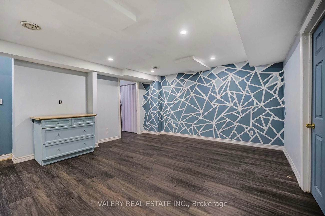 3916, Milkwood, Lisgar, Mississauga