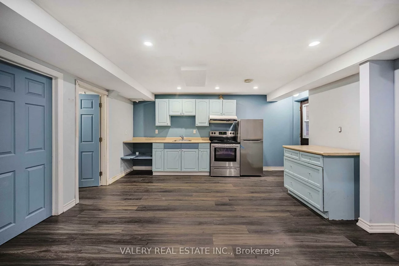 3916, Milkwood, Lisgar, Mississauga