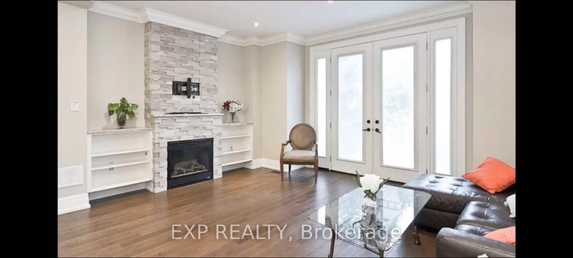 1033, Shaw, Lakeview, Mississauga