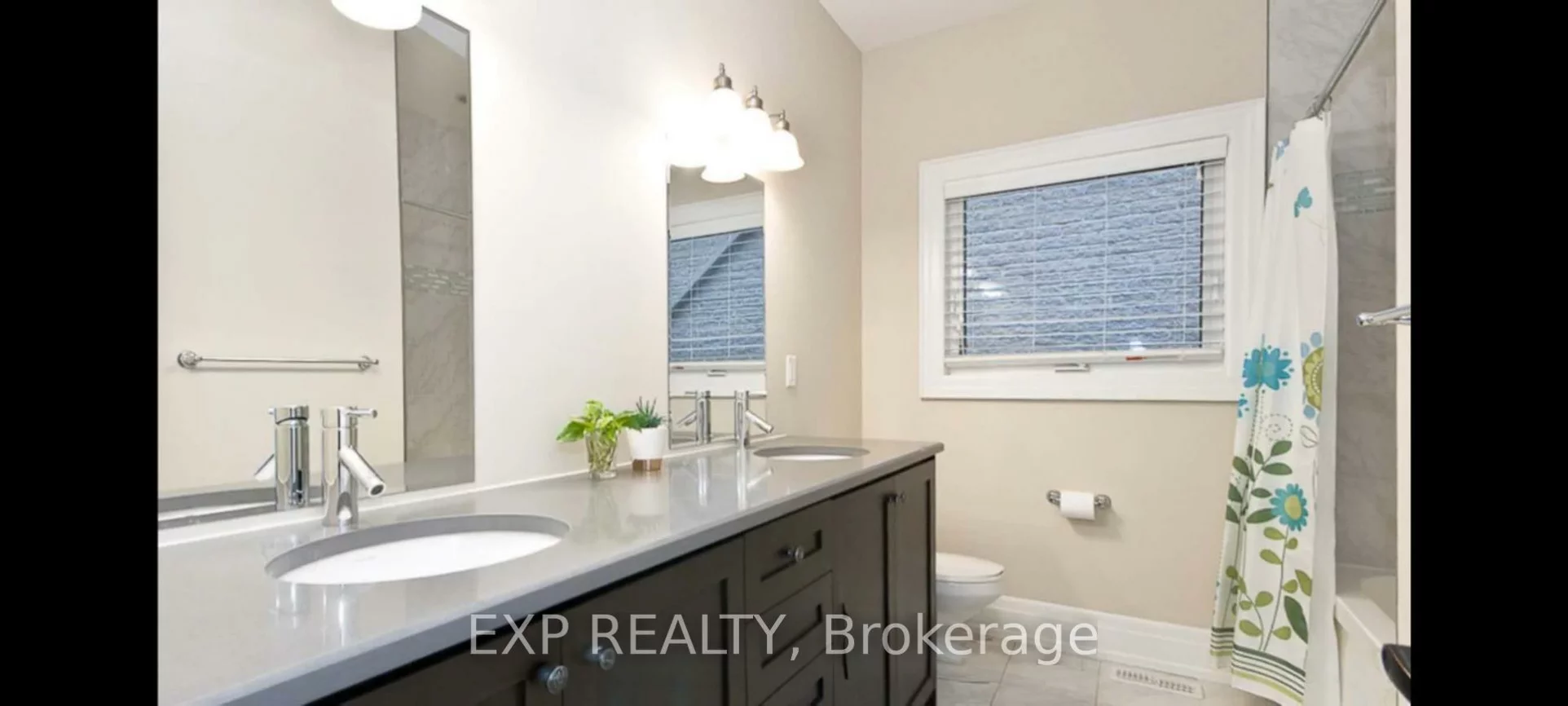 1033, Shaw, Lakeview, Mississauga