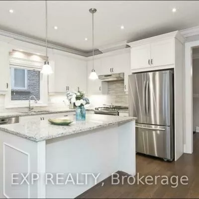1033, Shaw, Lakeview, Mississauga