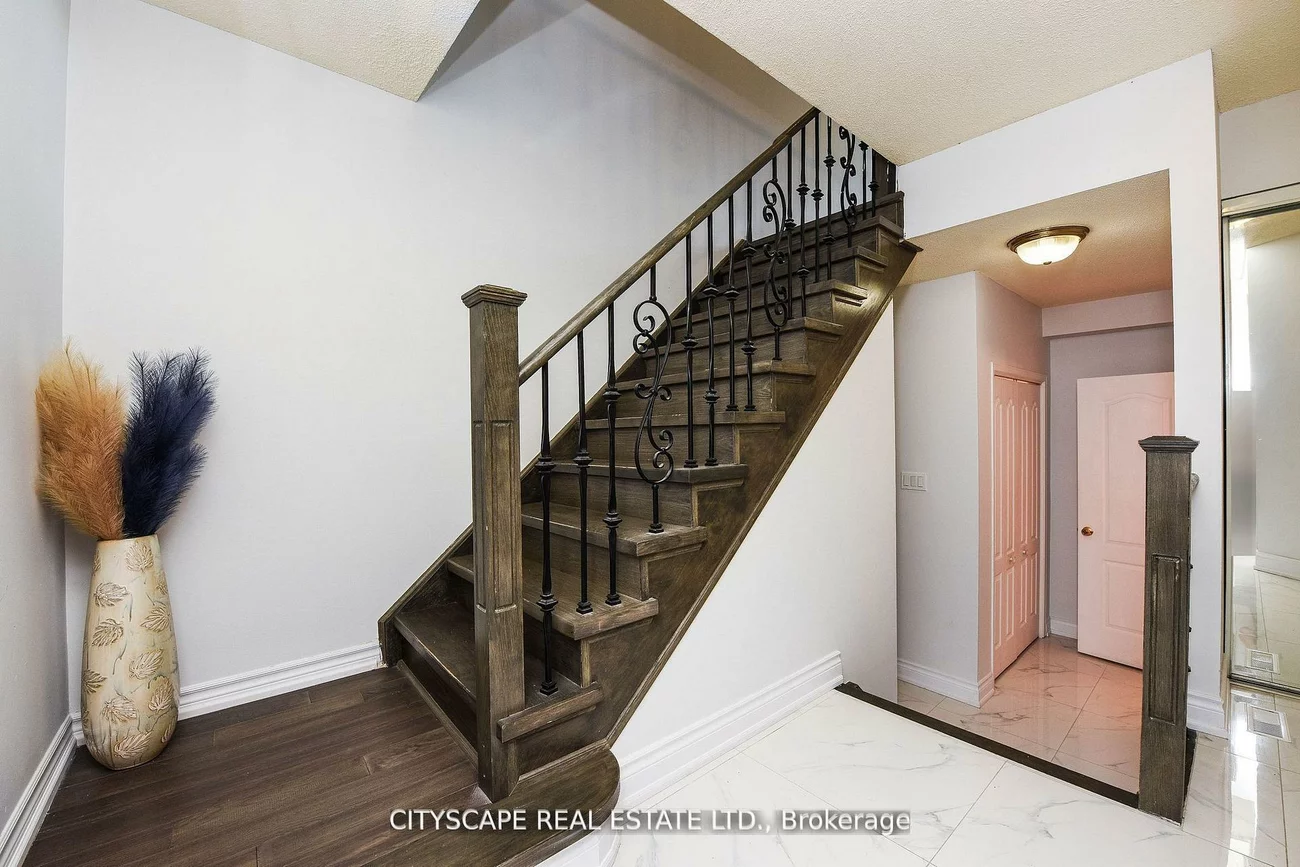 6037, Clover Ridge, Lisgar, Mississauga