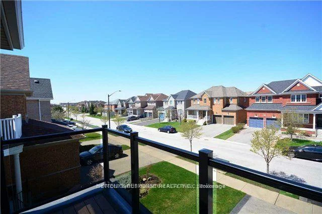 3036, Hawktail, Churchill Meadows, Mississauga