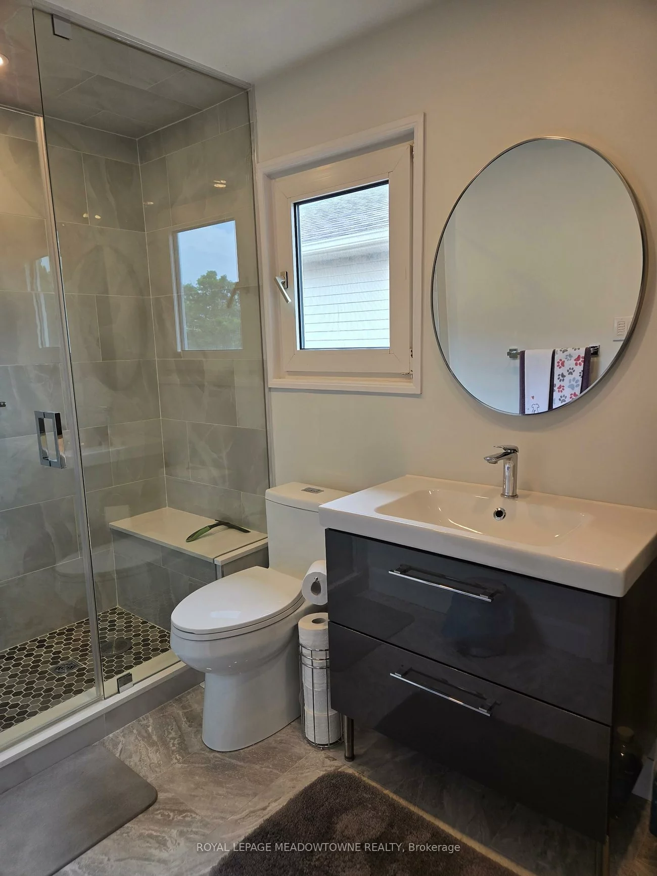 3085, Osbourne, Erin Mills, Mississauga