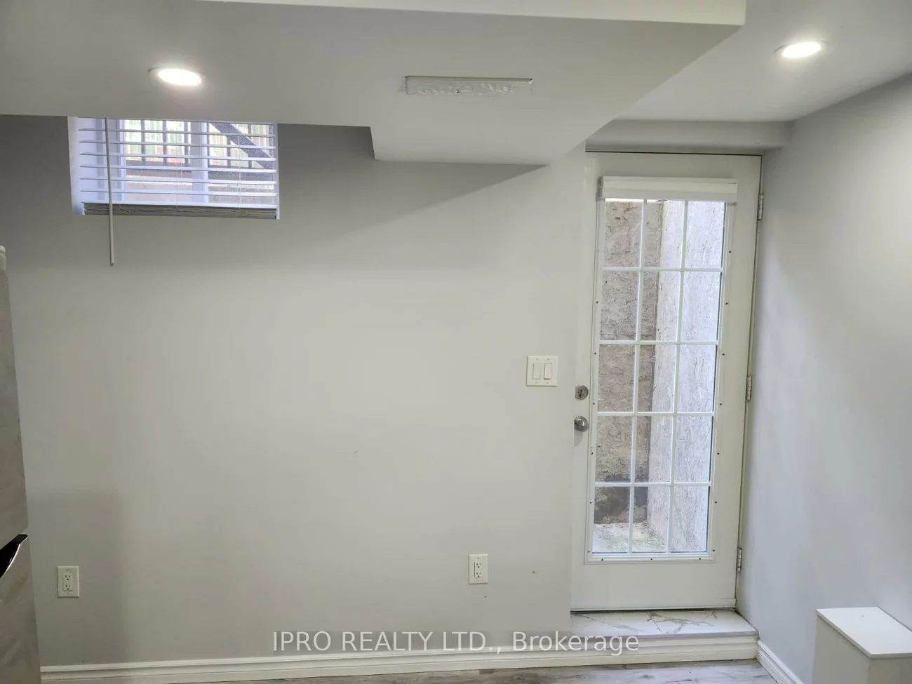 7378, Cloverleaf, Meadowvale, Mississauga