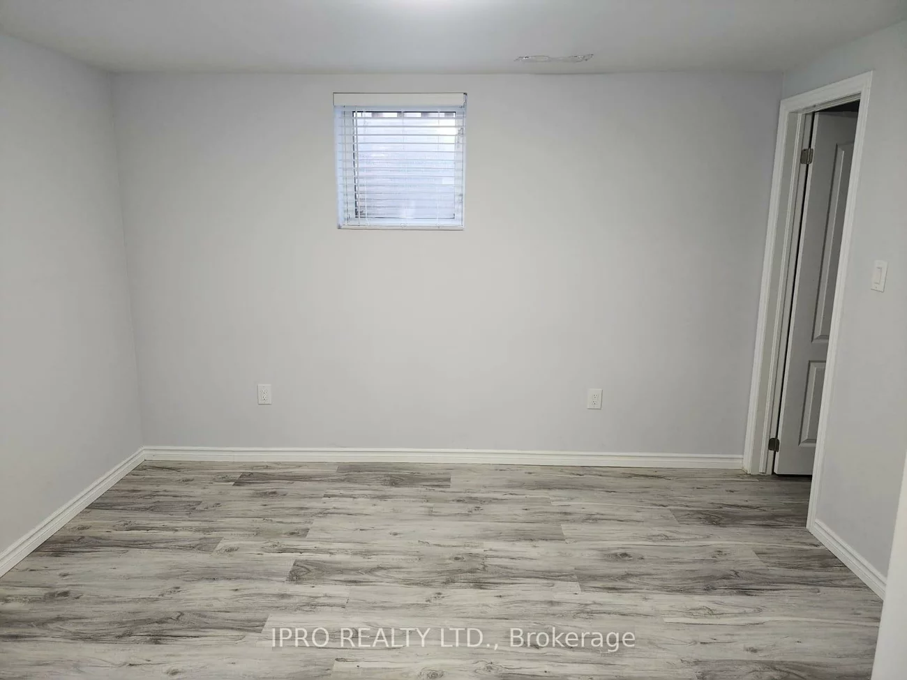 7378, Cloverleaf, Meadowvale, Mississauga