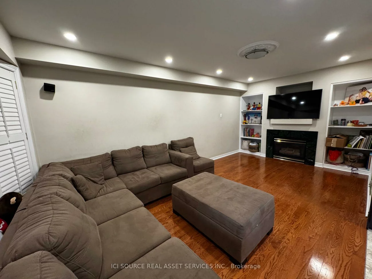 5503, Landsborough, Hurontario, Mississauga