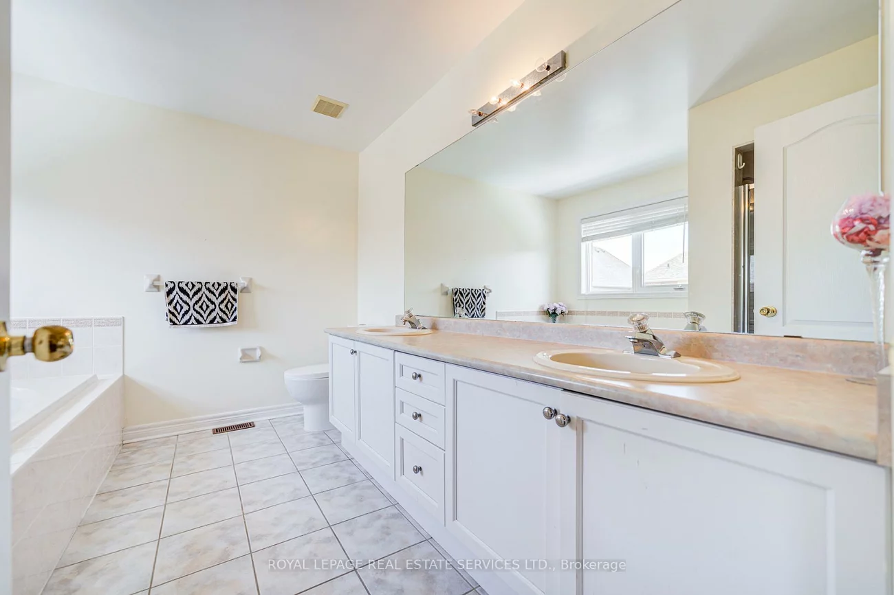 3087, Velmar, Churchill Meadows, Mississauga