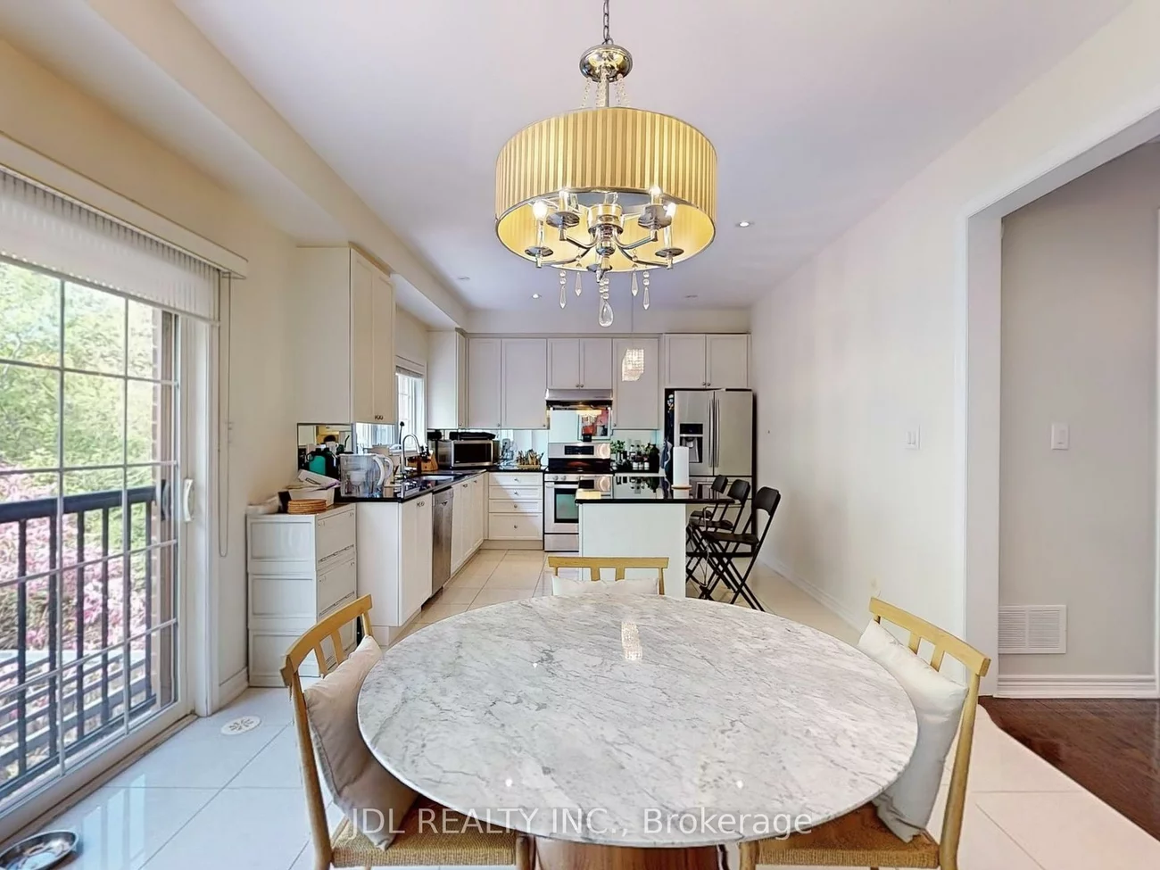 1585, Eglinton, East Credit, Mississauga