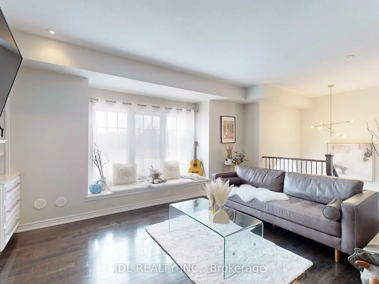 1585, Eglinton, East Credit, Mississauga