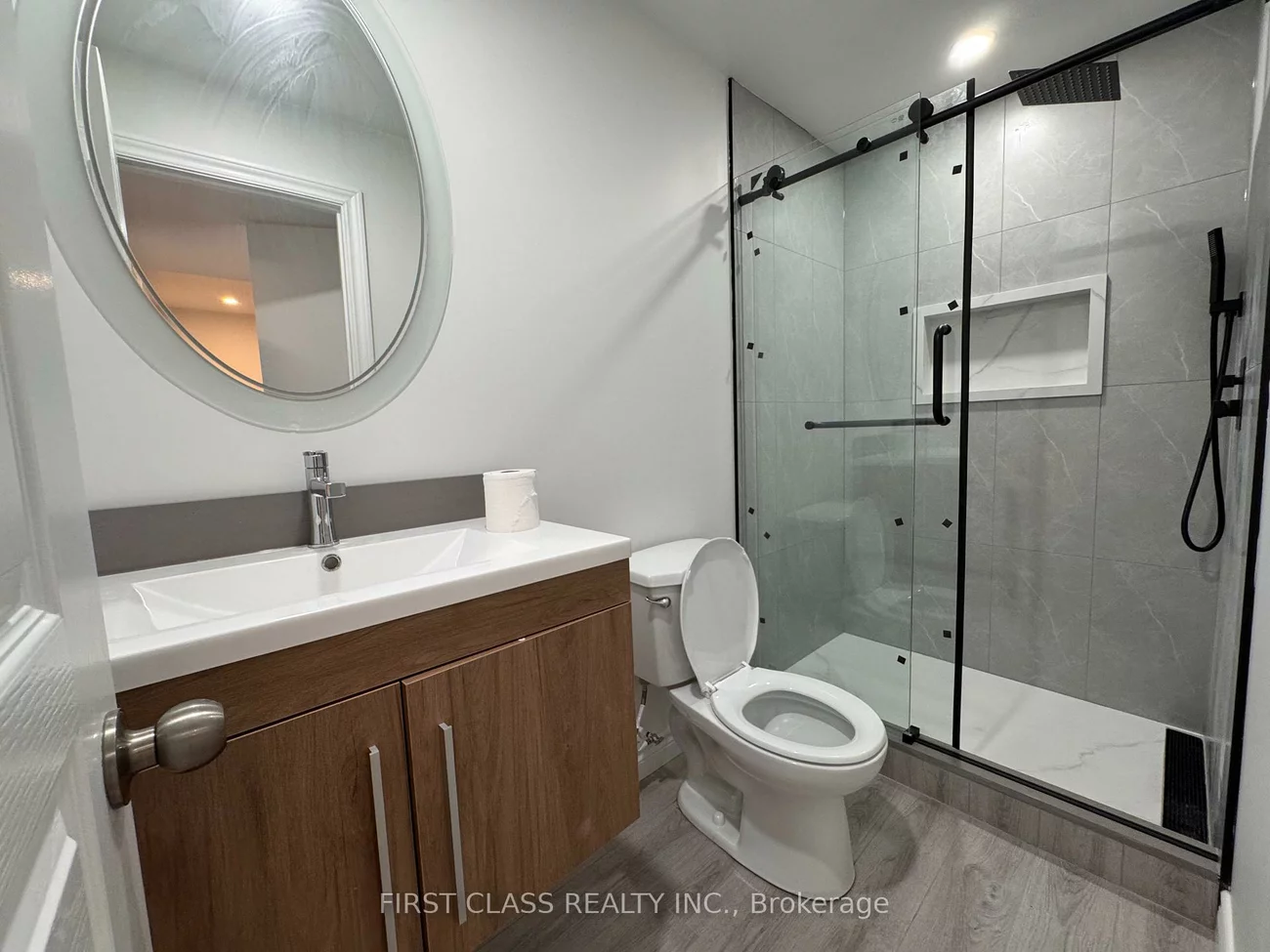 2793, Lindholm, Central Erin Mills, Mississauga