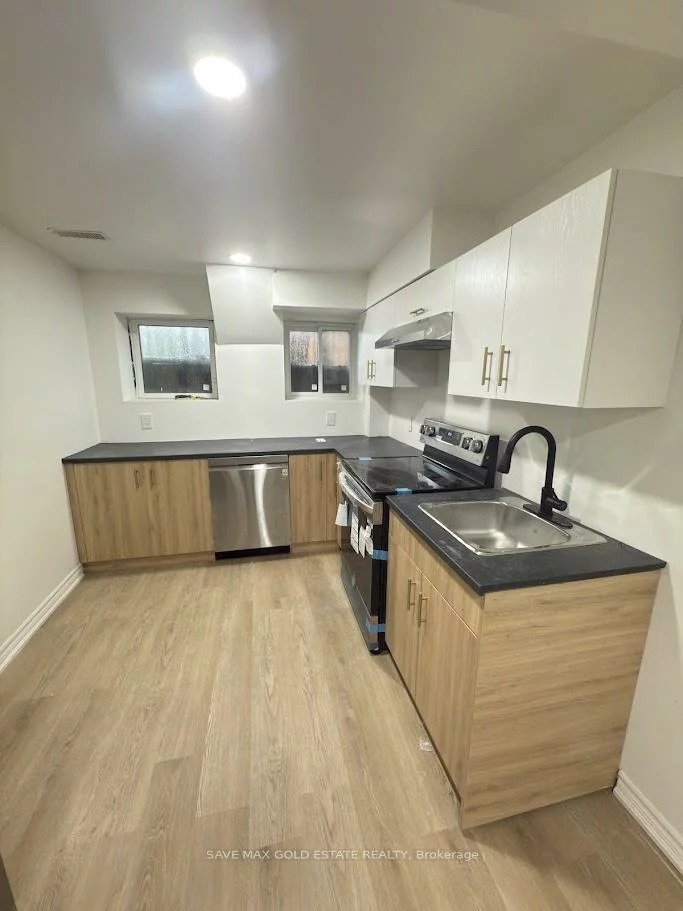 7063, Black Walnut, Lisgar, Mississauga