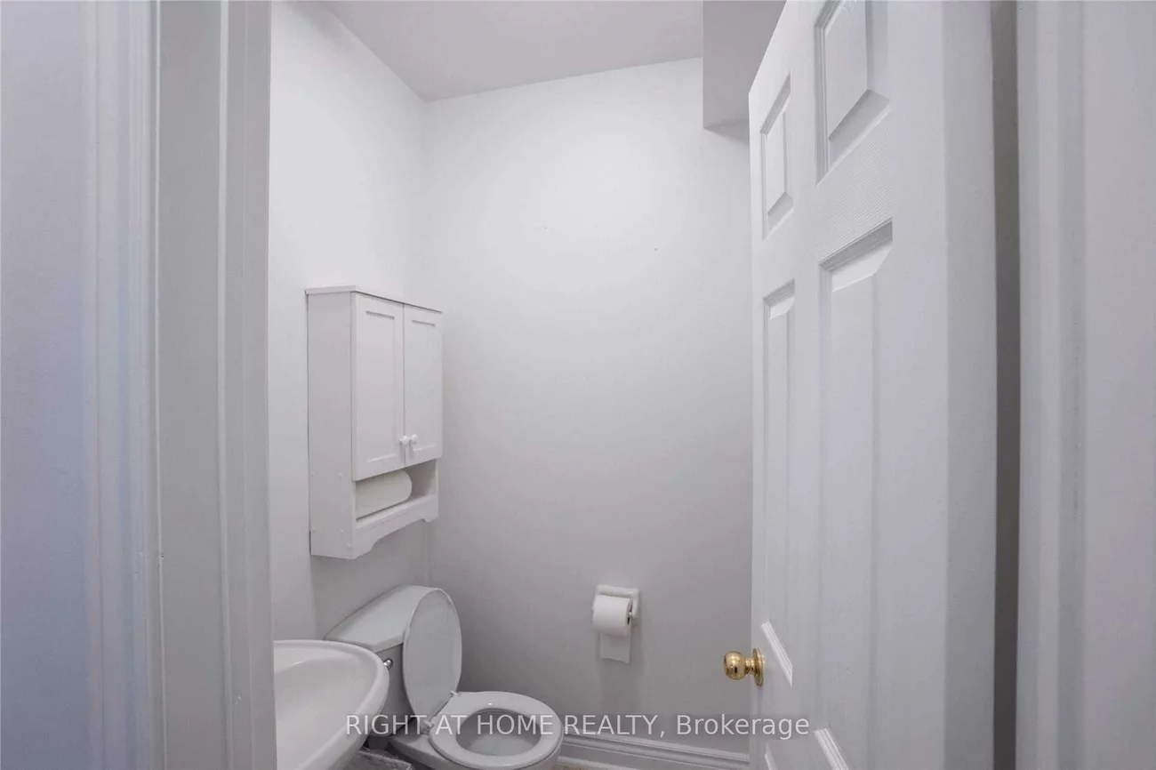6461, Cruz, East Credit, Mississauga