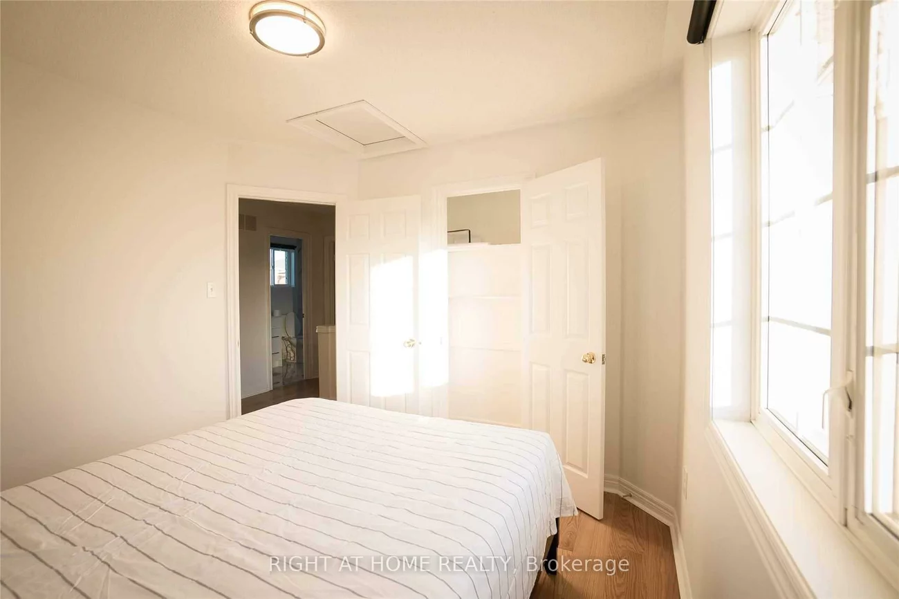 6461, Cruz, East Credit, Mississauga