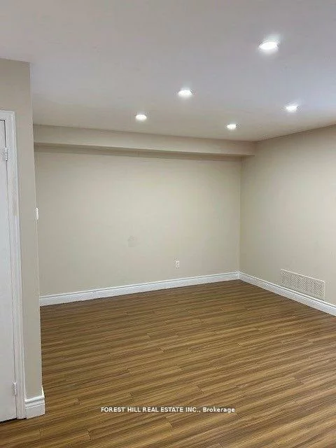 741, Mirage, Hurontario, Mississauga