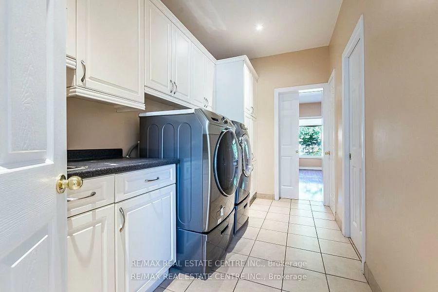 4468, Beacon, Creditview, Mississauga