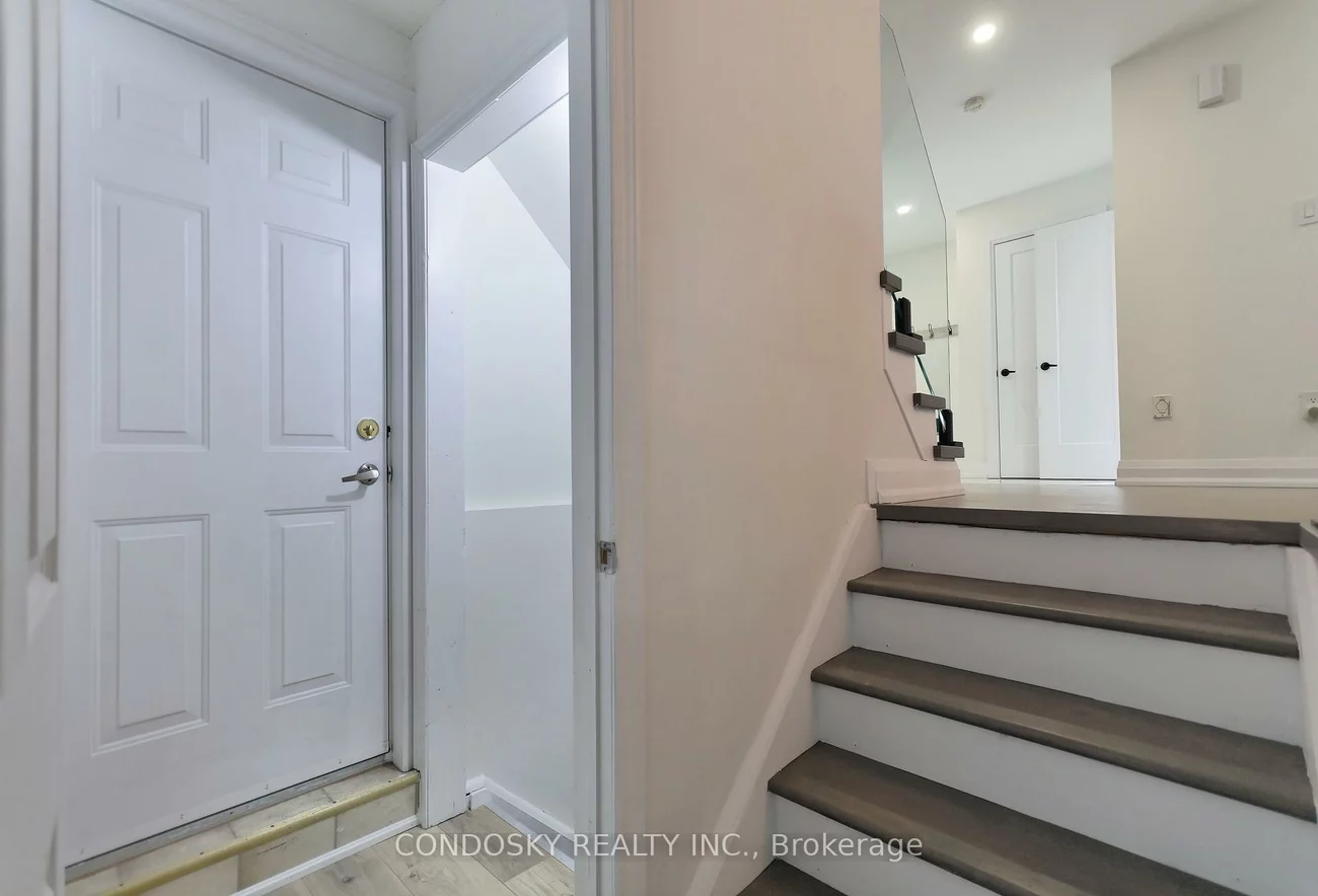 5226, Bushelgrove, Central Erin Mills, Mississauga