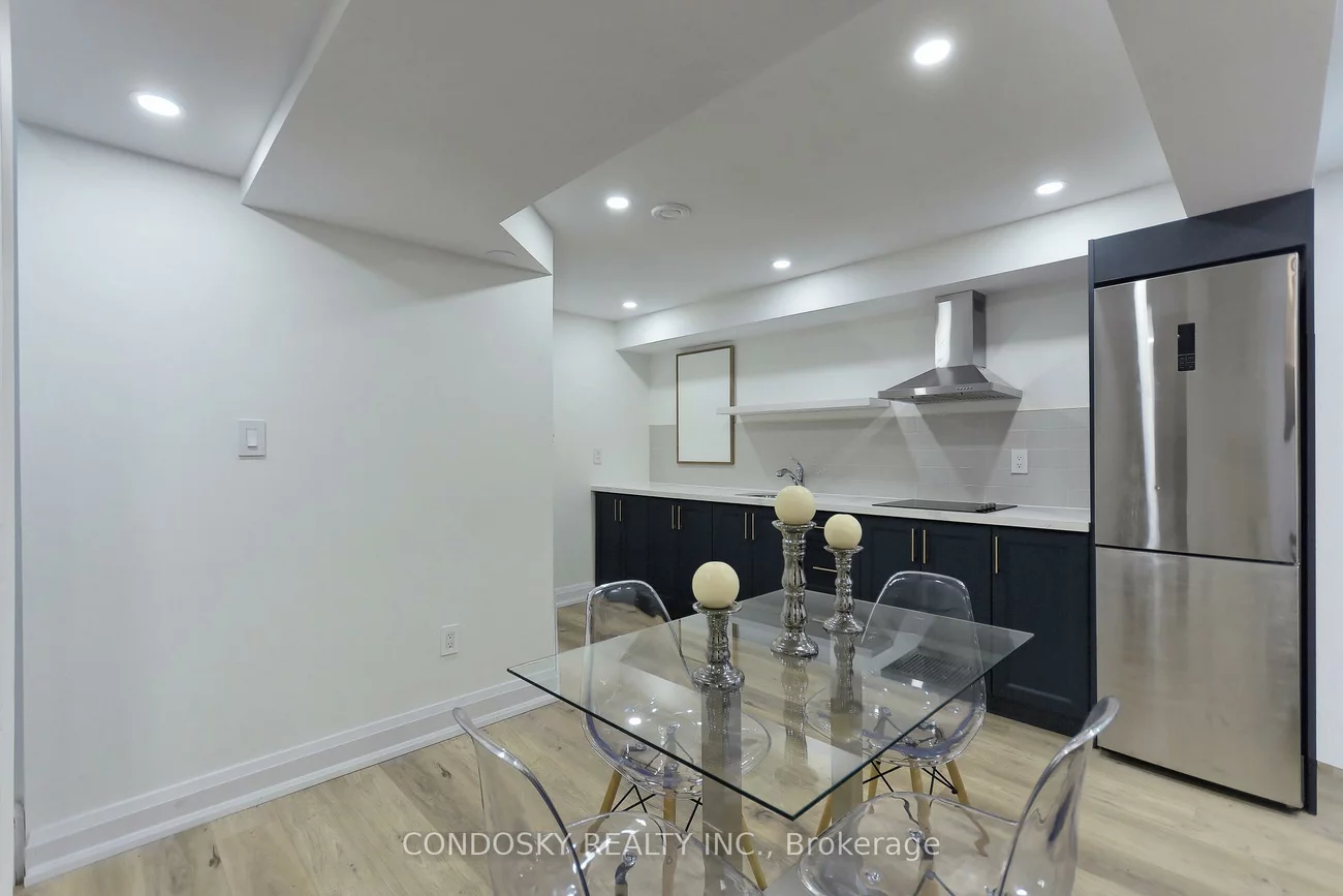 5226, Bushelgrove, Central Erin Mills, Mississauga
