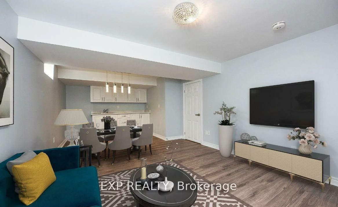 7047, Dalewood, Malton, Mississauga