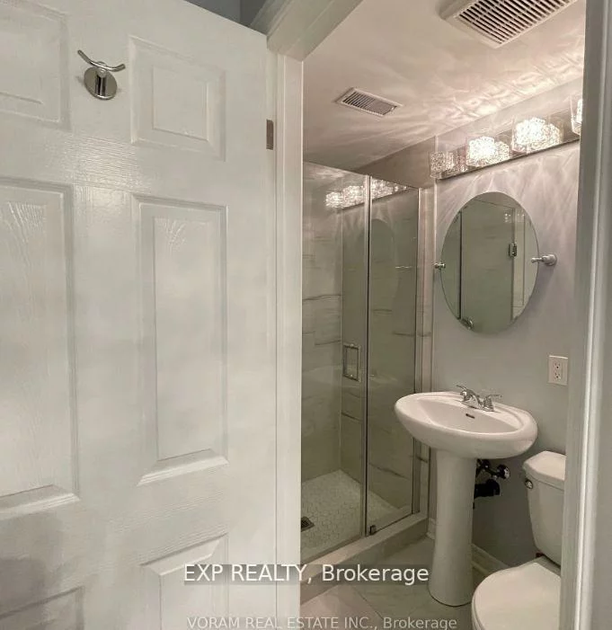 7047, Dalewood, Malton, Mississauga