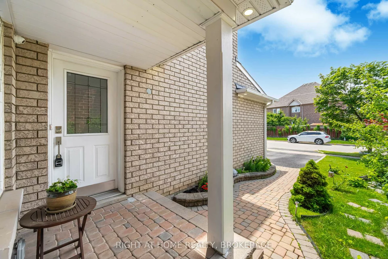 5394, Byford, Hurontario, Mississauga