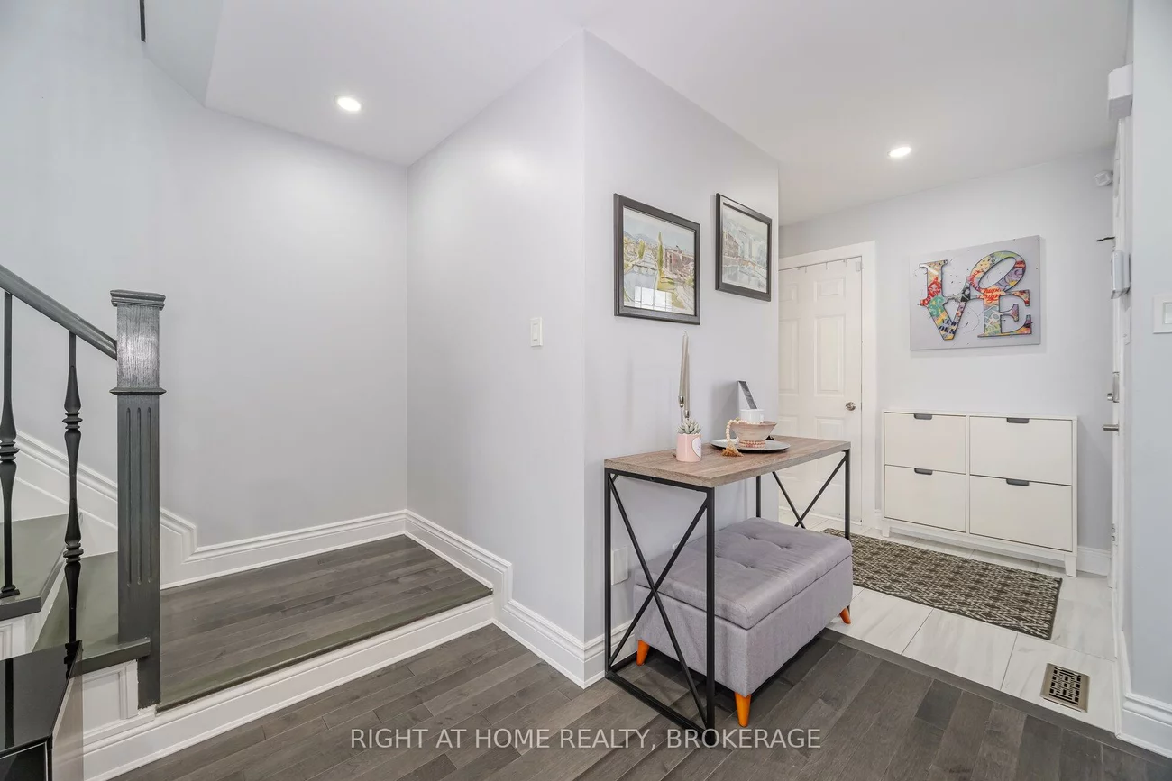 5394, Byford, Hurontario, Mississauga