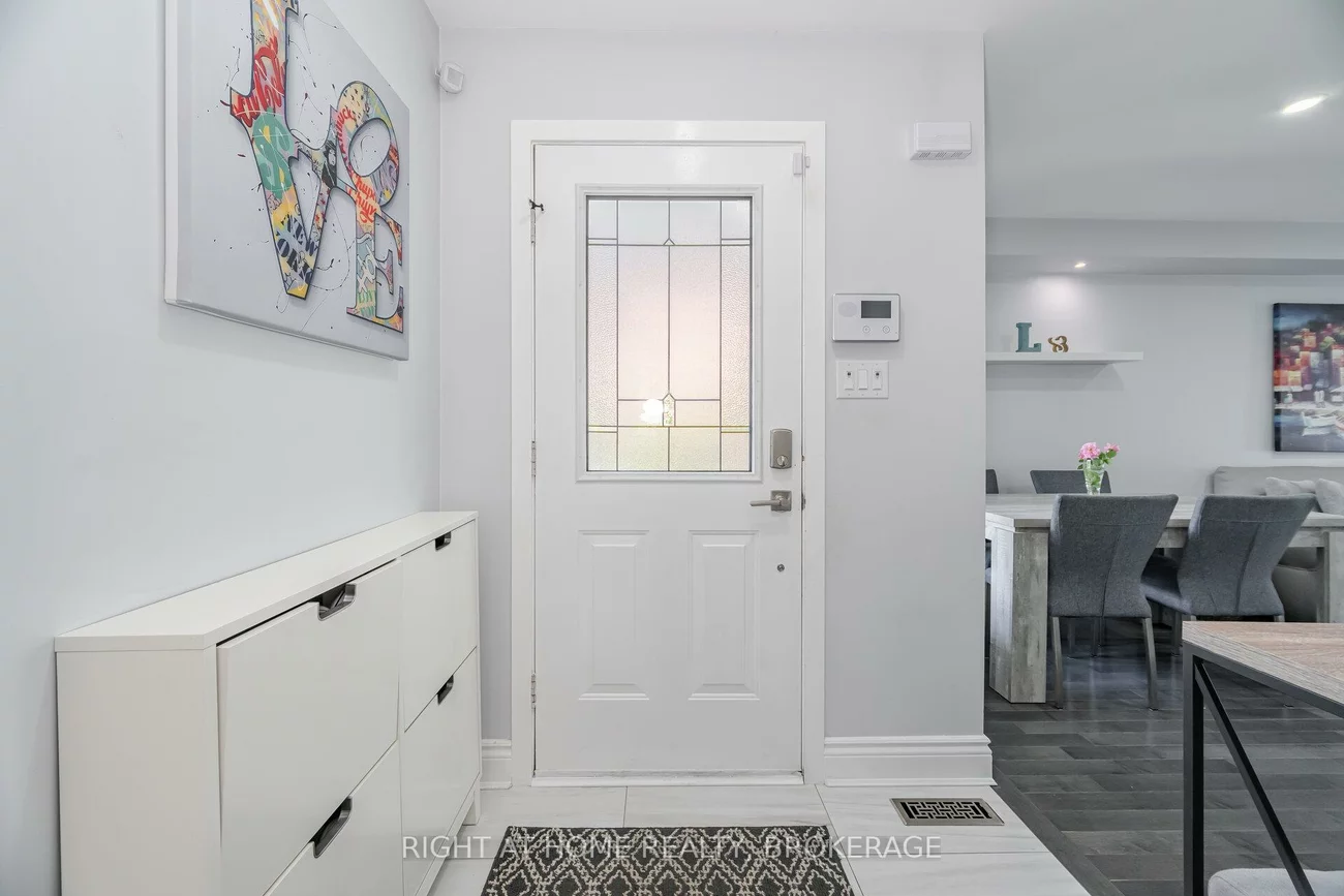 5394, Byford, Hurontario, Mississauga