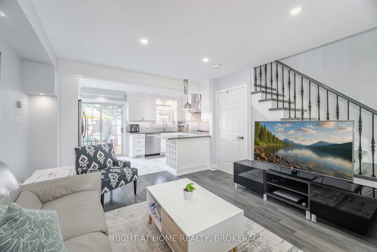 5394, Byford, Hurontario, Mississauga