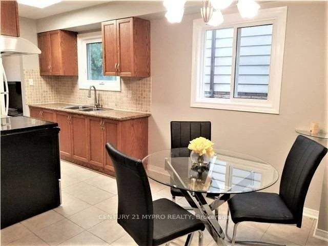 615, Galloway, Creditview, Mississauga