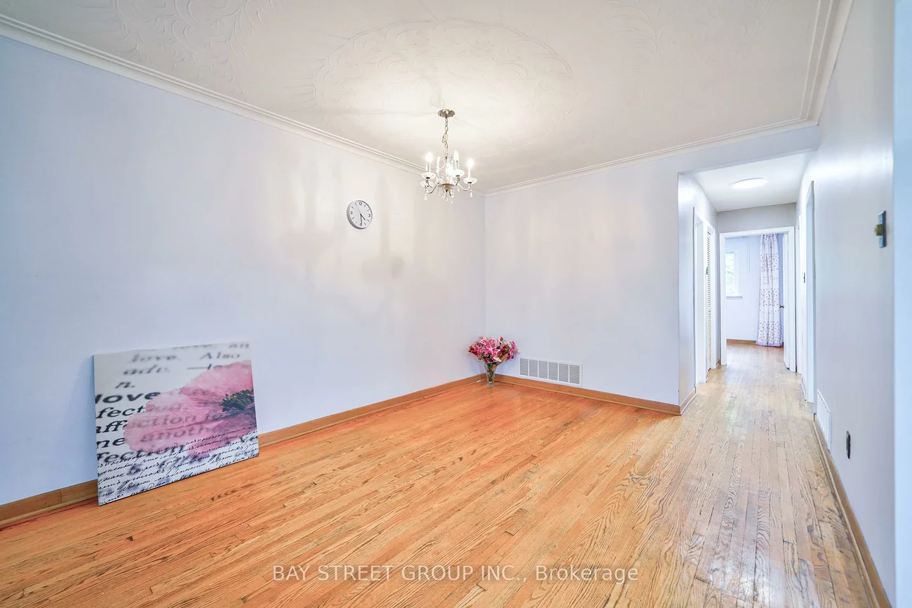 780, Greenore, Applewood, Mississauga