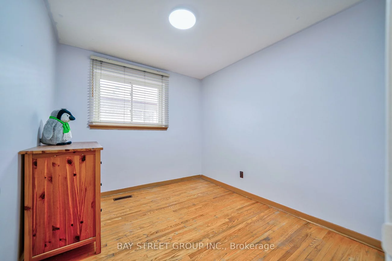 780, Greenore, Applewood, Mississauga