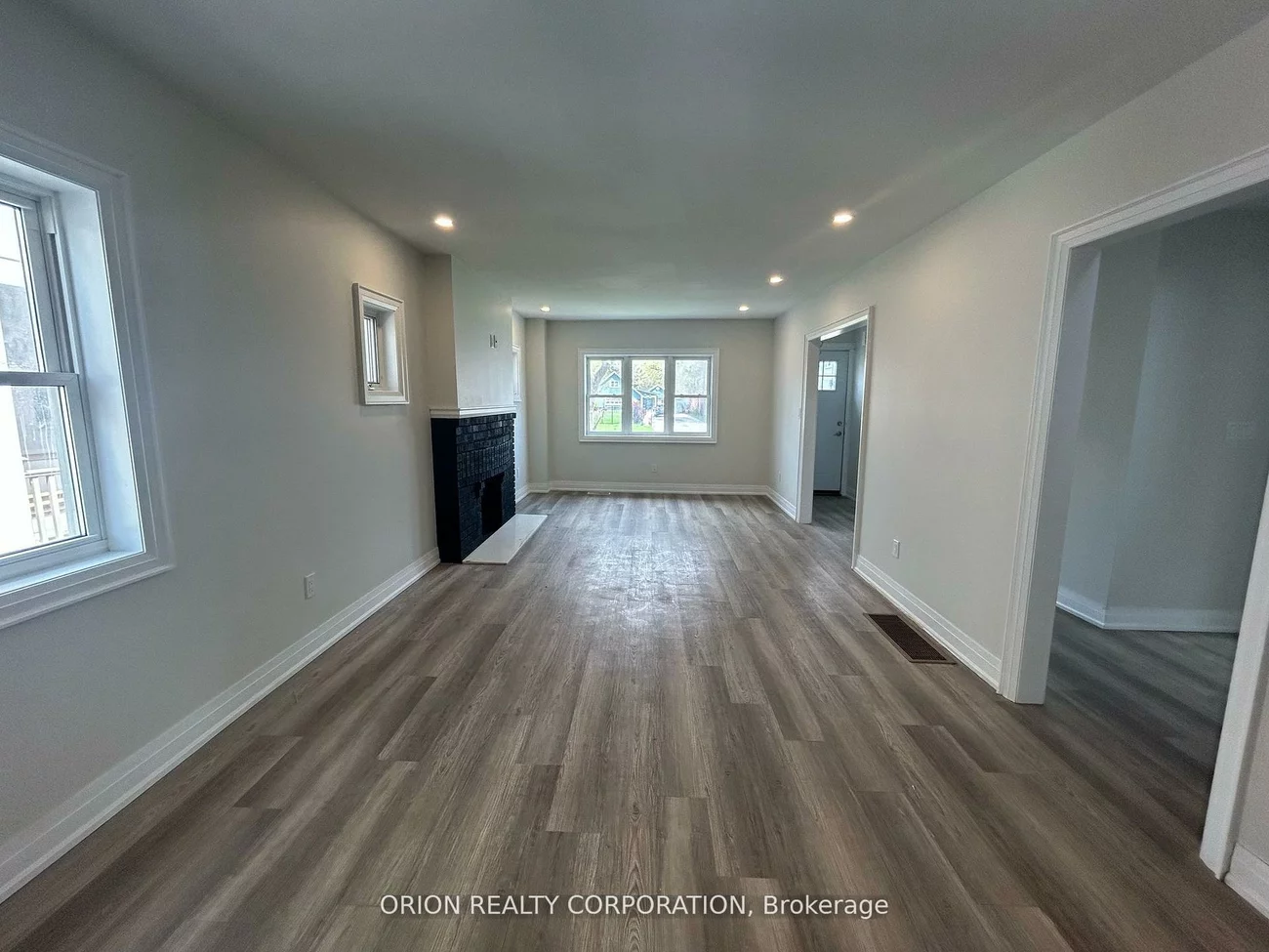 1016, Haig, Lakeview, Mississauga