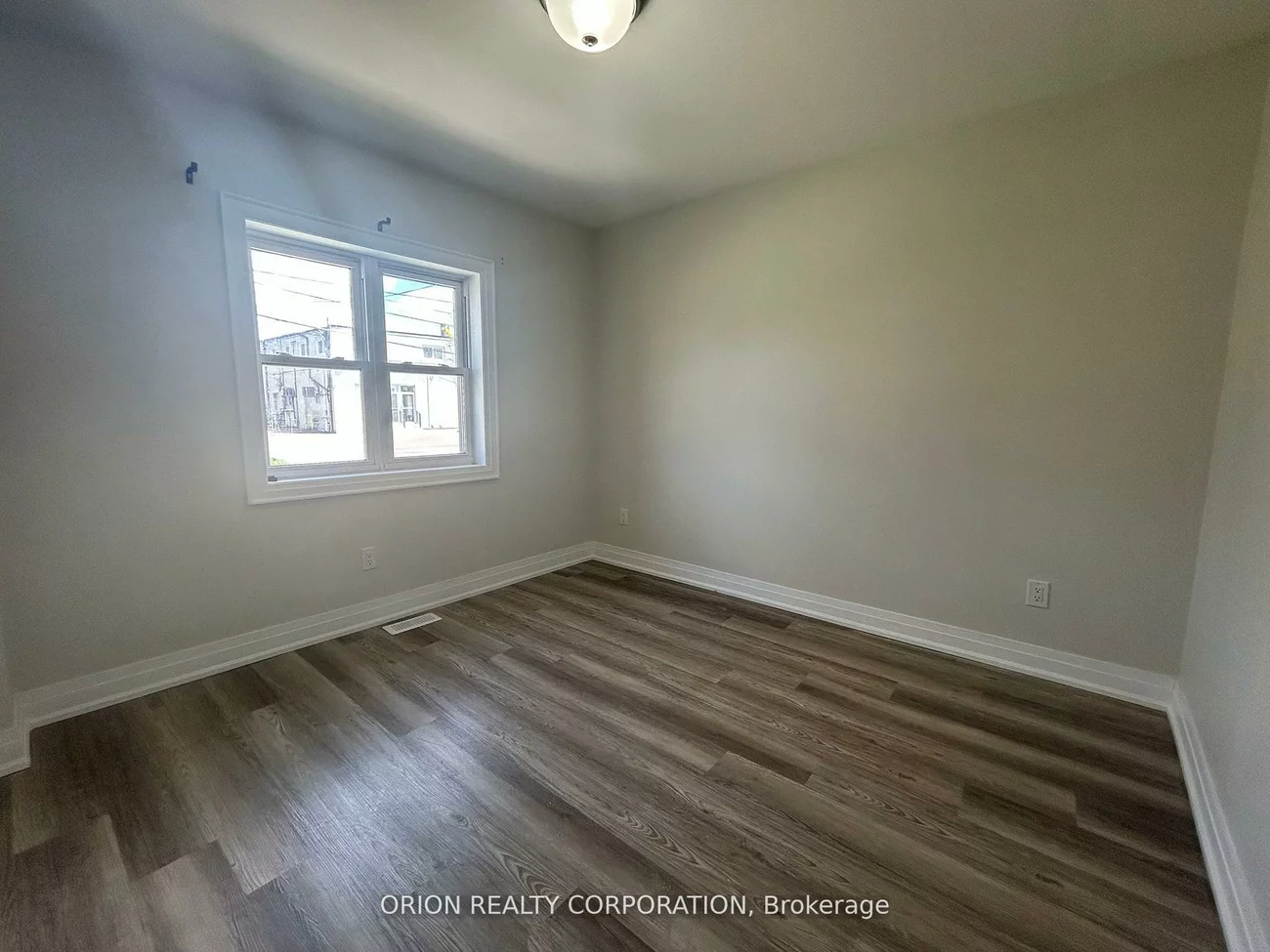 1016, Haig, Lakeview, Mississauga