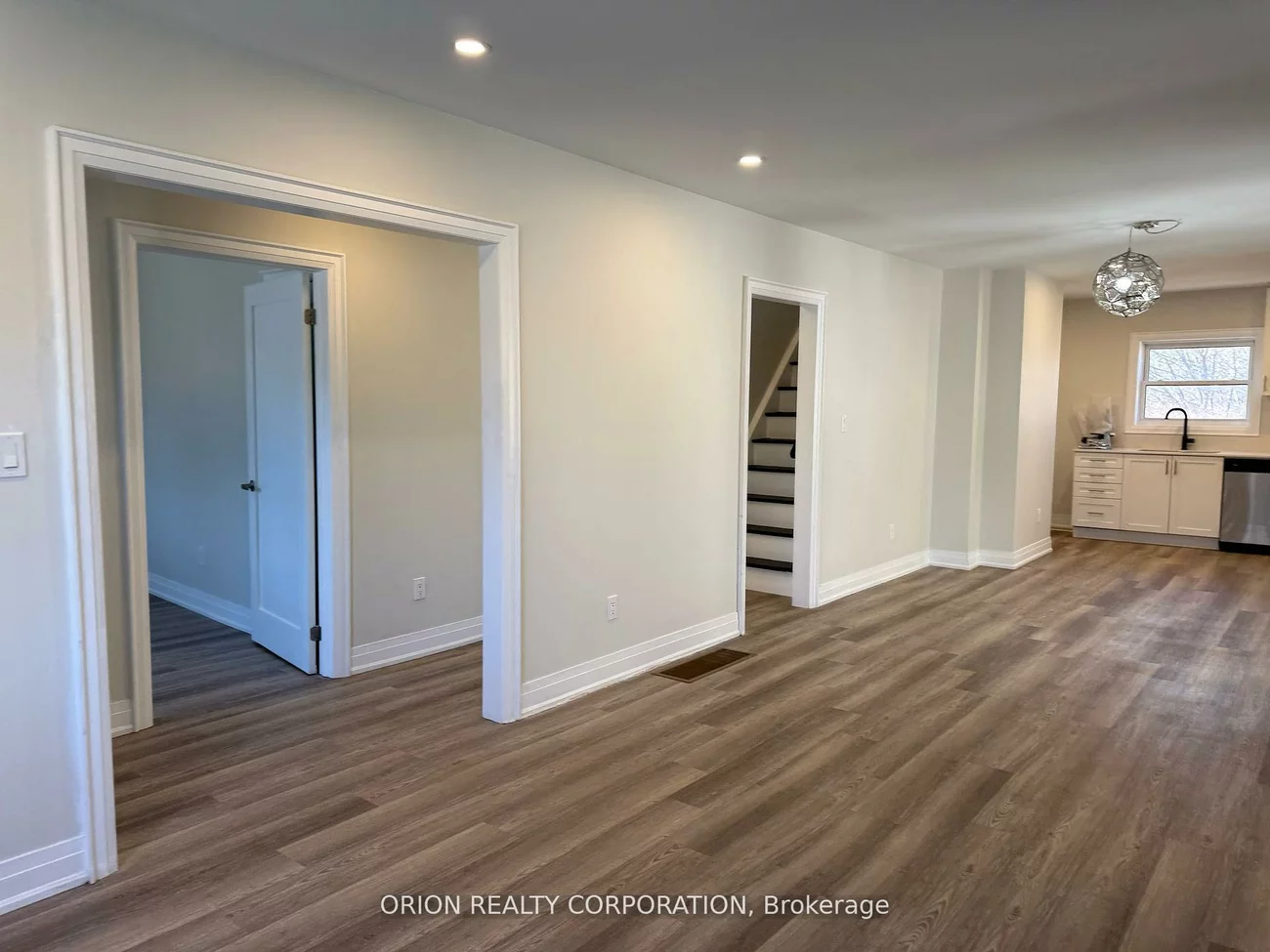 1016, Haig, Lakeview, Mississauga